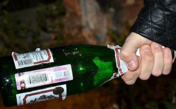 Устькалманец отправил товарища на больничную койку