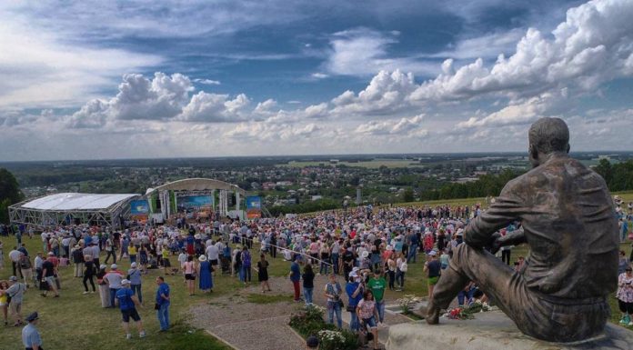 Первая конкурсная афиша документального кино в рамках «Шукшинских дней на Алтае» включила 10 картин