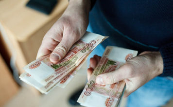 За первое полугодие средняя заработная плата в Алтайском крае выросла более чем на 20 процентов