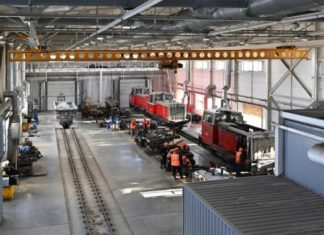 В 2023 году уровень зарплаты в обрабатывающей промышленности Алтайского края увеличился почти на четверть