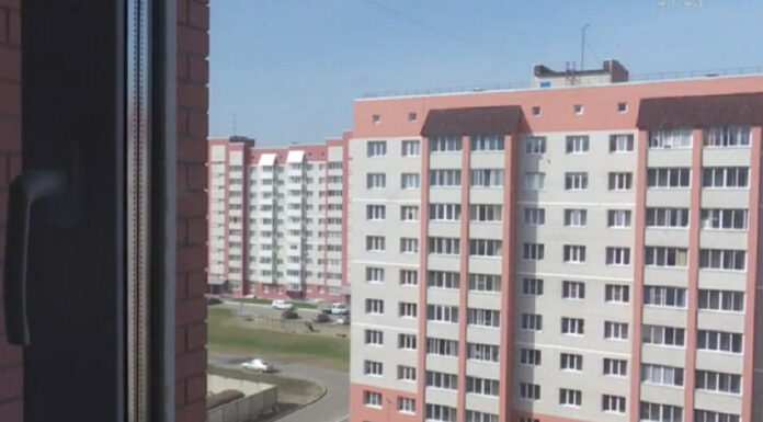 В Алтайском крае с начала 2025 года 350 детей-сирот получили жилищные сертификаты