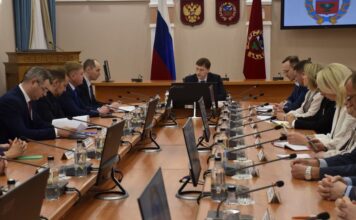 Заместитель Председателя Правительства Алтайского края Александр Климин: «По ключевым направлениям работы Минстрою региона удается держать хорошие темпы»