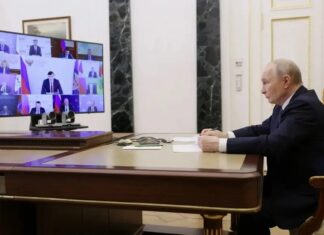 «Граждане не должны чувствовать нагрузки»: Путин потребовал срочных решений по топливу