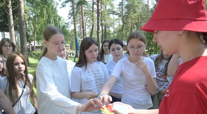 Детей, отдыхающих в летних лагерях Алтайского края, обучают цифровой безопасности